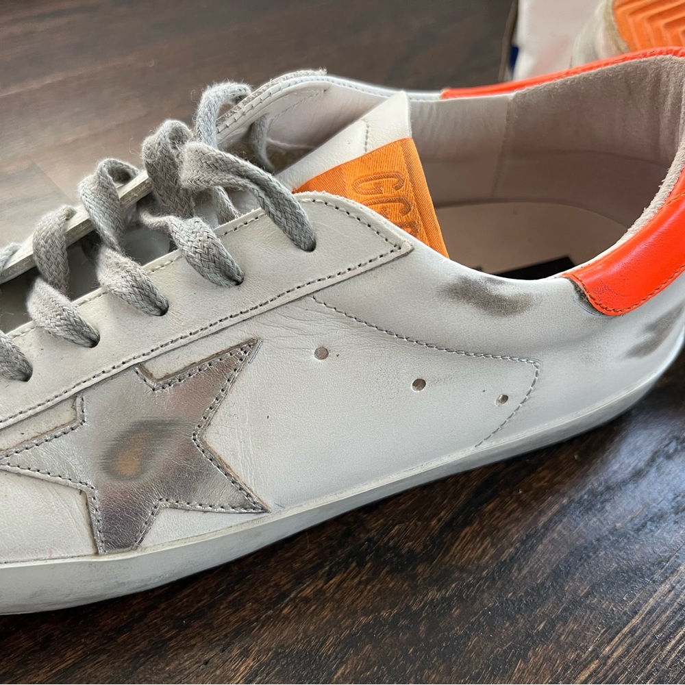 Golden Goose Superstar Sneakers 100% Authentic - Picture 3 of 16
